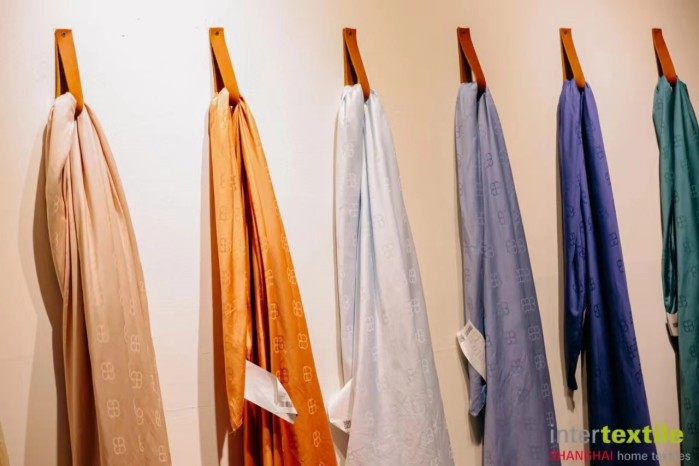 新质生产力创造未来新家居2024intertextile春夏家纺展启幕(图7)