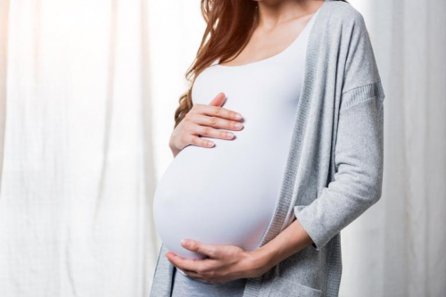 孕妇睡什么床垫好？东宝床垫给准妈妈贴心呵护(图1)