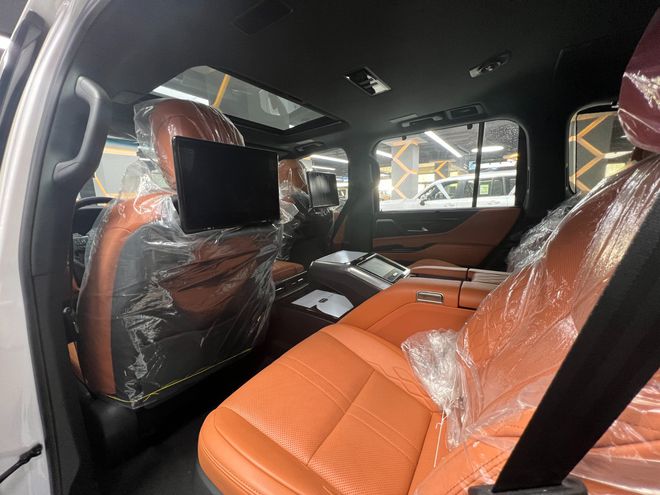2024款雷克萨斯LX600现车报价(图4)