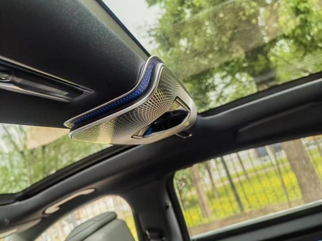 2024款奔驰S580V8VIP4座四驱轿车报价现车精致化的视觉效果(图7)