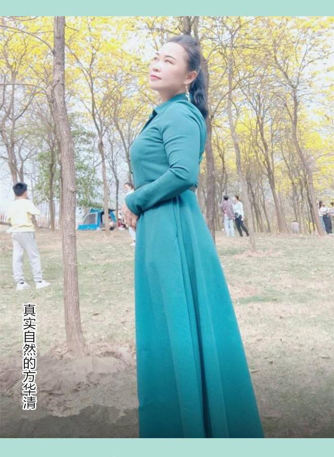 关注壮族业余女演员方华清代言“鑫飞宝”床垫感受真实自然形象(图2)