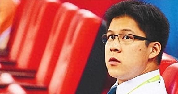 丘索维金娜离开亚运村带走床垫冲上热搜榜第一霍启刚说的没错(图14)