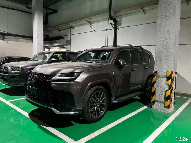 2024新款雷克萨斯LX加版价格最低140万起(图3)