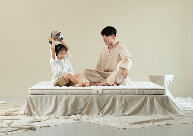 栖作床垫新品「奇遇小硬垫」上线开启护脊睡眠新体验(图1)