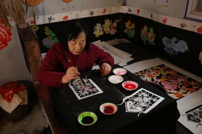 白英《传统手工艺（三）》第五届中国民族影像志摄影双年展入围作品(图20)