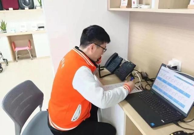 养老服务连连看｜这些老年应急服务广覆盖、在身边！(图2)