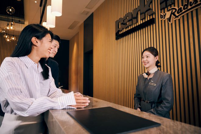进博会溢出效应显著锦江酒店（中国区）以“老友关怀”点亮中国服务(图4)