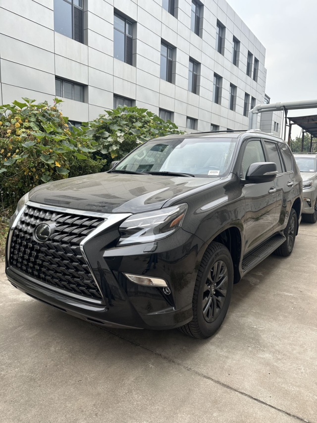 2024款雷克萨斯GX4606座高级加强包豪华越野最新报价(图1)