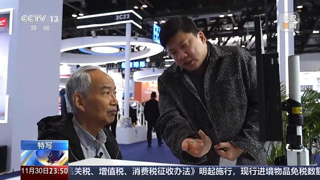 退休不退“圈”这位白发“专家型”老人为康复工程奔忙(图4)