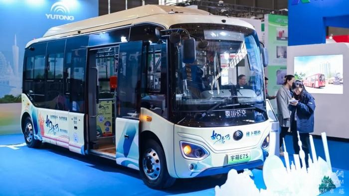 宇悦E10领衔宇通闪耀2024上海国际客车展(图6)