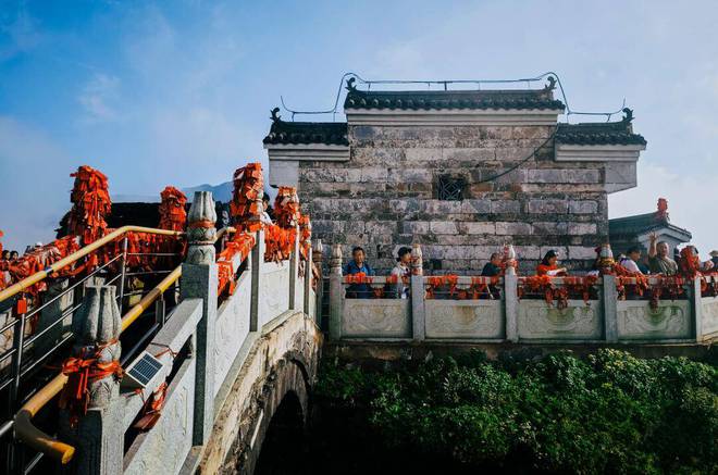 贵州最新网红路线跟团游五天纯玩攻略贵州报名跟团游五日价格(图2)