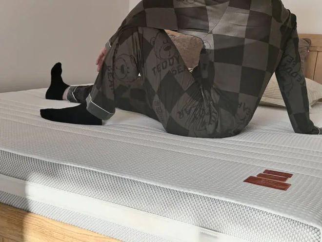 8h记忆棉深睡床垫开启云端睡眠之旅(图8)
