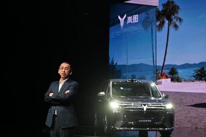 敢于拉开MPV智驾平权的时代大幕凭什么是TA？(图5)