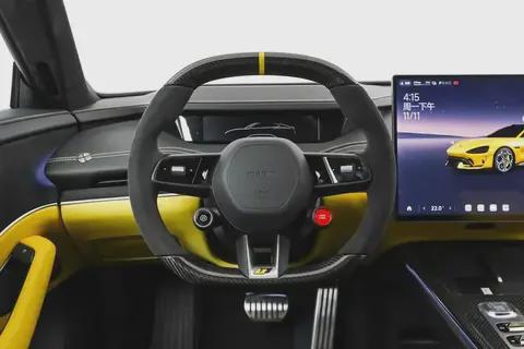 【E汽车】百公里加速仅需198s！小米SU7Ultra全新配色亮相！(图5)