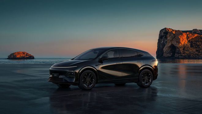 2025款小鹏G6惊艳首秀81项升级打造全能纯电轿跑SUV(图4)