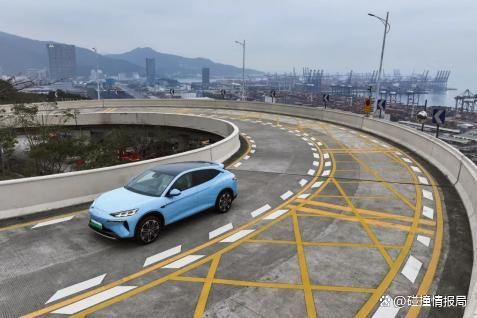 东风将于1月10日在越南推出4款新车售价6亿越盾起(图5)
