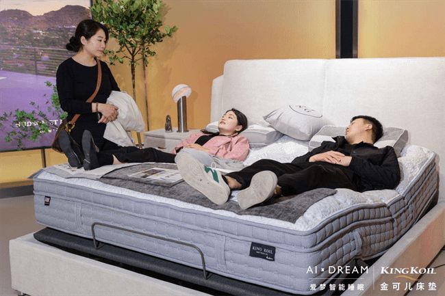 奢梦再临！金可儿全新进口杰作璀璨登陆第40届深圳国际家具展(图3)