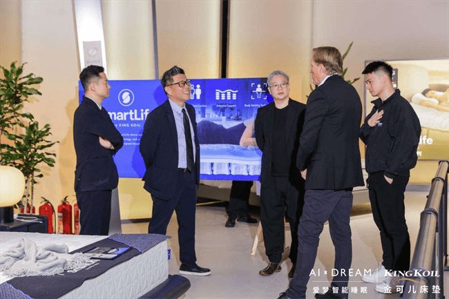 奢梦再临！金可儿全新进口杰作璀璨登陆第40届深圳国际家具展(图4)