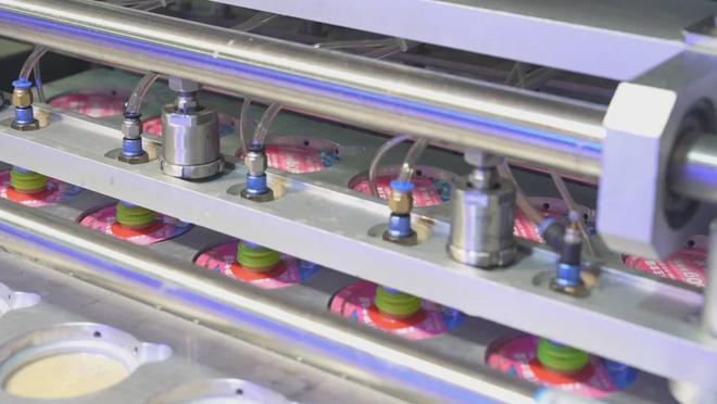 小萌宠撬动“网红曹县”木制品大市场“原木风”宠物用品远销全球(图5)
